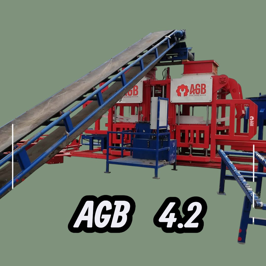 Machine a Parpaing Semi-Automatique AGB 4.2